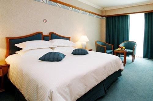 Grand Palace Hotel 4*